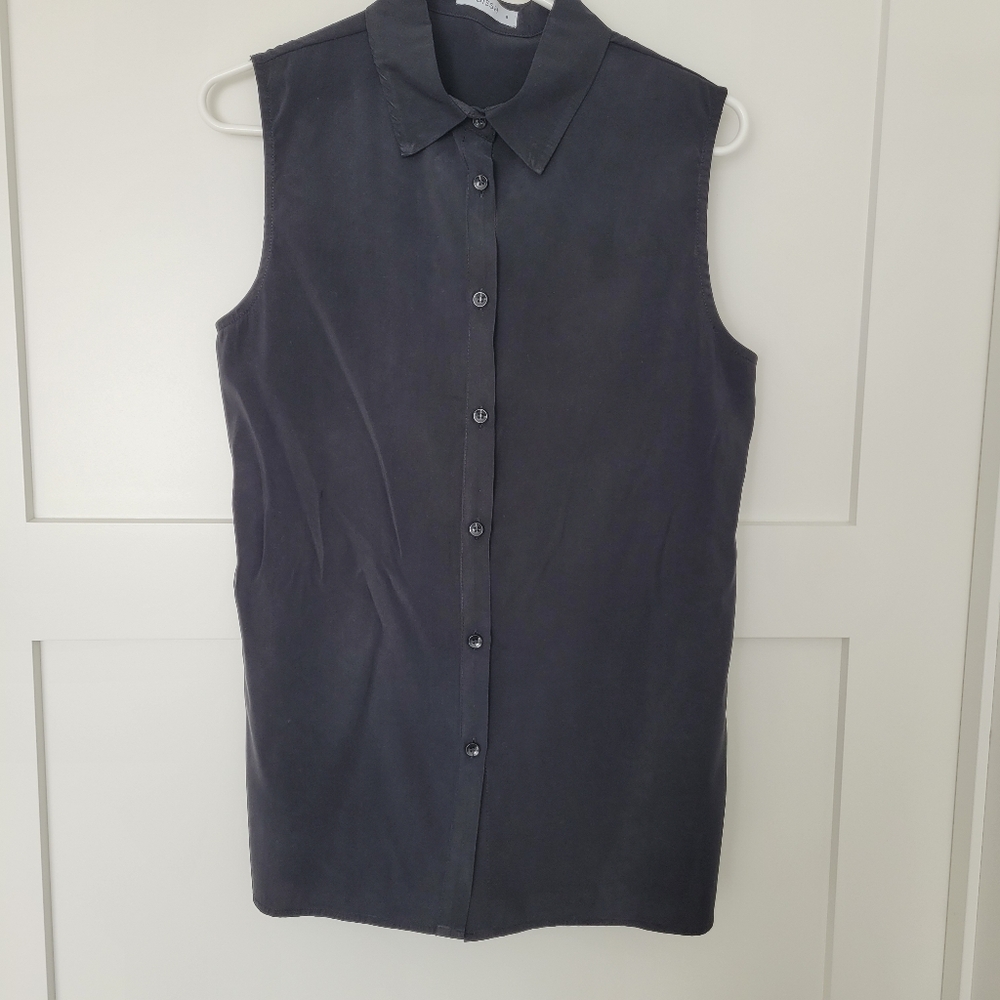 DISSH Sleeveless Button-Up Women's Top - Black Size 8